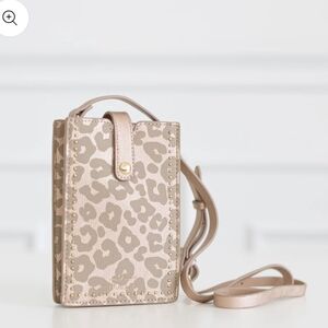 HOLLIS Gold Leopard Print Crossbody
